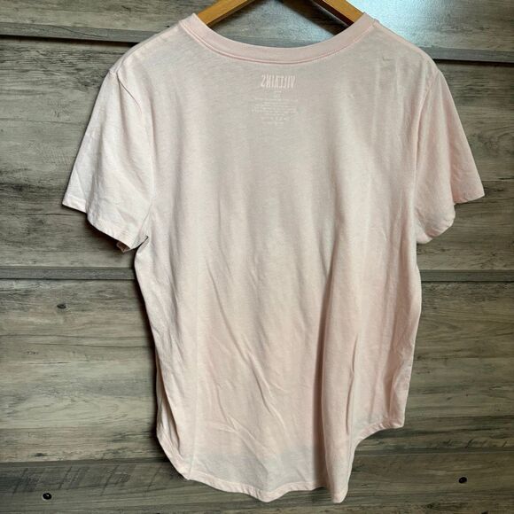 Cruella de Vil Disney Villains T-shirt Pale Pink & Gray Velvet Accent Women's 2X - Picture 2 of 6